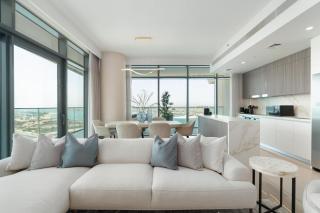 Beach Vista Tower 2 - Stunning Beachfront - Full Sea Views - 3