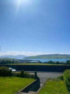 Rose Cottage Dingle Town - Stunning Views - 4