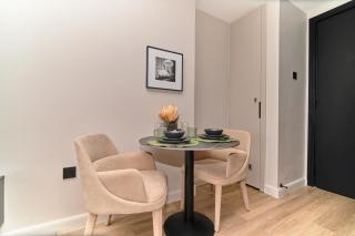 Adulite Luxury Stays 3113 - 4