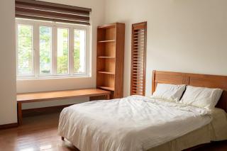 Bantron Stay Modern Heritage House - 0