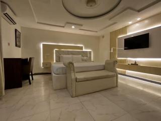 DoubleM Suites & Lounge - 5