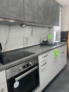 Zuri-Hostel - 3