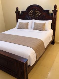Short stay in Donholm - 1