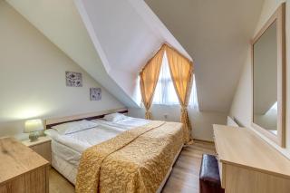 Cozy Alpine Stay with Forest View - 7