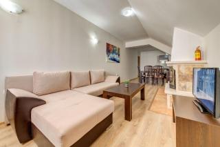 Cozy Alpine Stay with Forest View - 5
