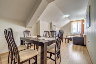 Cozy Alpine Stay with Forest View - 4