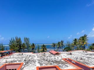 Moto Roll Beachfront Homes - 7