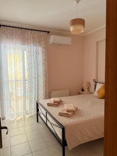 ROBERT's Flat in Nafplio Town Centre - 1