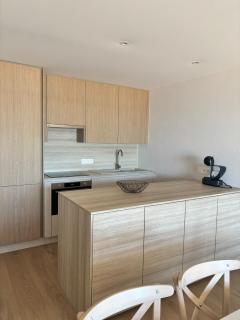 Appartement met zeezicht, zwembad & garage - 5