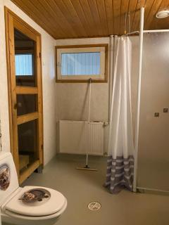 Ravikatu, B 12, saunallinen neliö - 1