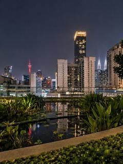 A-X-O-N service suite kl Rooftop swimming pool - 3