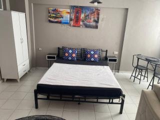 Charming 2-Bedroom Apartment in Central Pendik, Turkey - 3