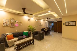 Midnight Slumber 2BHK with Terrace and Mountain Views - 4