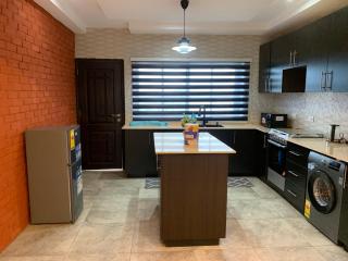 Adjorman Haven Stylish 2BR Apartment in Teshie - 5