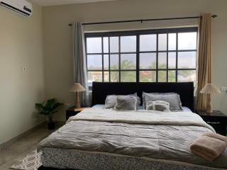 Adjorman Haven Stylish 2BR Apartment in Teshie - 4