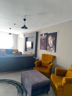 2-Bedroom Apartment in Central Pendik, Turkey - 9
