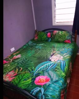 Butibam Transit Home Lae - 9