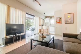 A47 Sunny Terrace Gem Central Glyfada Chic Flat - 0