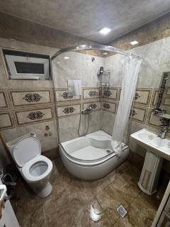Family Guest House - 5