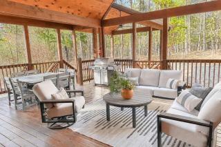 NEW Prime Cabin Hot Tub-Firepit-Safari Sleeps 8 - 7