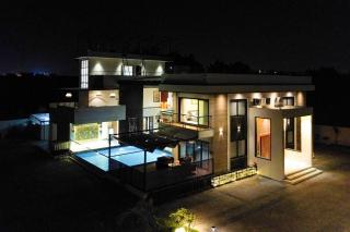 CASA NIVANTA - Stays & Events - 0