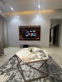 Max Maxie 3 Bedroom Apartment inthe Heart of Ikeja - Ikeja - 7