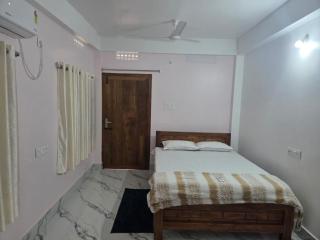 Roadji Stay 004, Pahariqa, 3-BHK Studio Apartment - 5