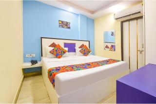 FabHotel Gold Star - 2
