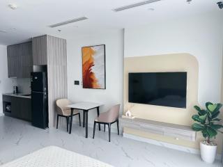 Modern Studio Opus One Vinhomes Grand Park - 4