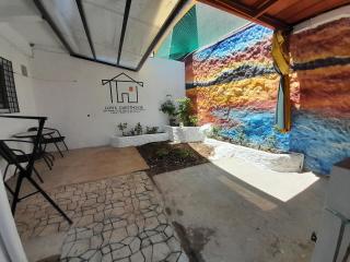 Loti's Guesthouse - 6