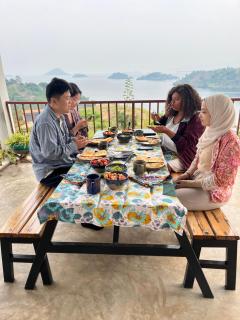 Amazi Land Home and Farm Stay - 2