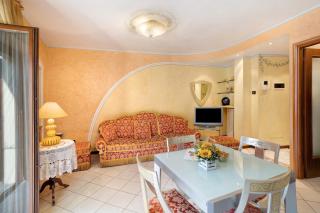 Yellow House - 2