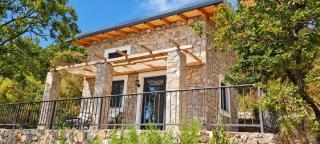 Sunrise Nest - Tinyhouse Infinity Pool & Views - 0