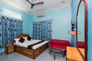 Hotel O Landmark AB Block - 8