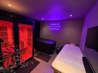Panoramic villa with pool, spa, and sea view in Bergen - 6