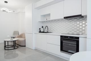 Sky Rest Apartment near Airport - 3