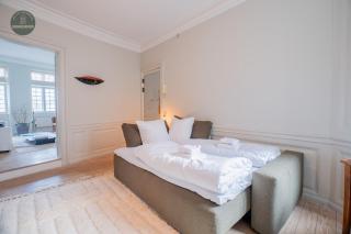 Bright Historic 2BR Apt by Nyhavn & Strøget - 8