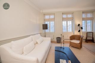 Bright Historic 2BR Apt by Nyhavn & Strøget - 5