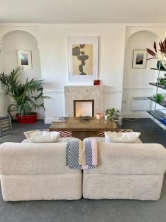 The Artists Retreat - 9