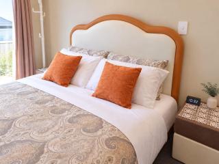 Queenstown Stay - 2