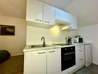 Luxury Suites Mons by Rikas Hotels - 7