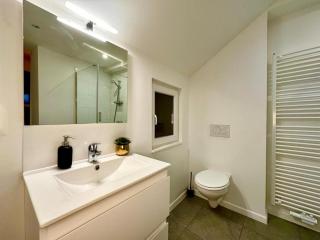 Luxury Suites Mons by Rikas Hotels - 1