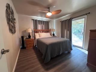 Blue Jay Cottage - 2