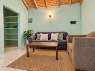 Quiet 1-Bedroom Stay in Fitches Creek - 6