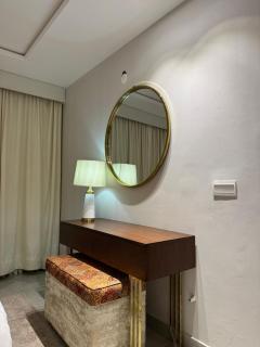 The Point Apartment Hotel - 7