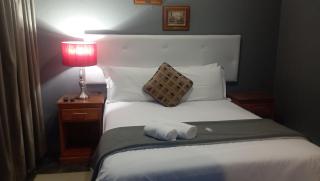 Dunduzu Village B&B Lodge - 9