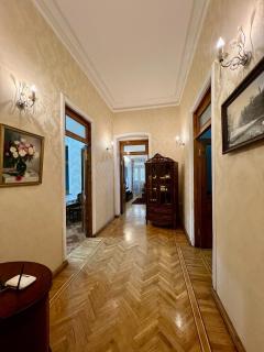 Nizami street vip apartment - 1