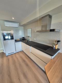 Charming apartment on the Sint Annahof in Amersfoort - 4