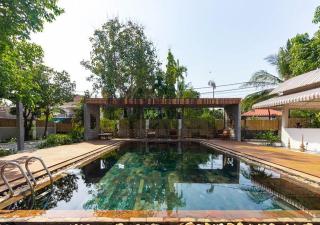 Luxury 5BR Tropical Villa with Private Pool - 6