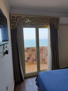 Alex Seafront - 6